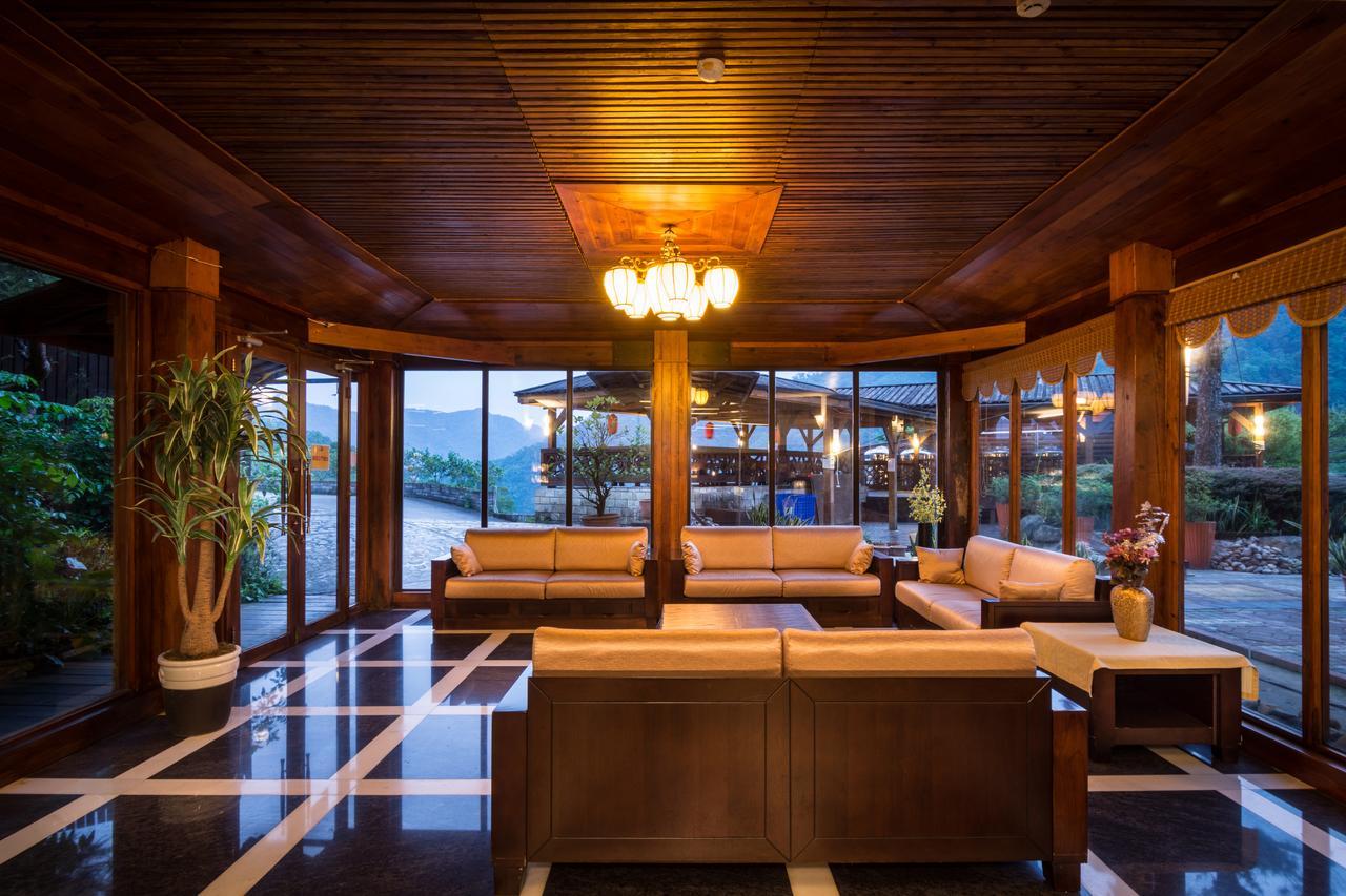 Wulai Sunglyu Hot Spring Resort Екстер'єр фото